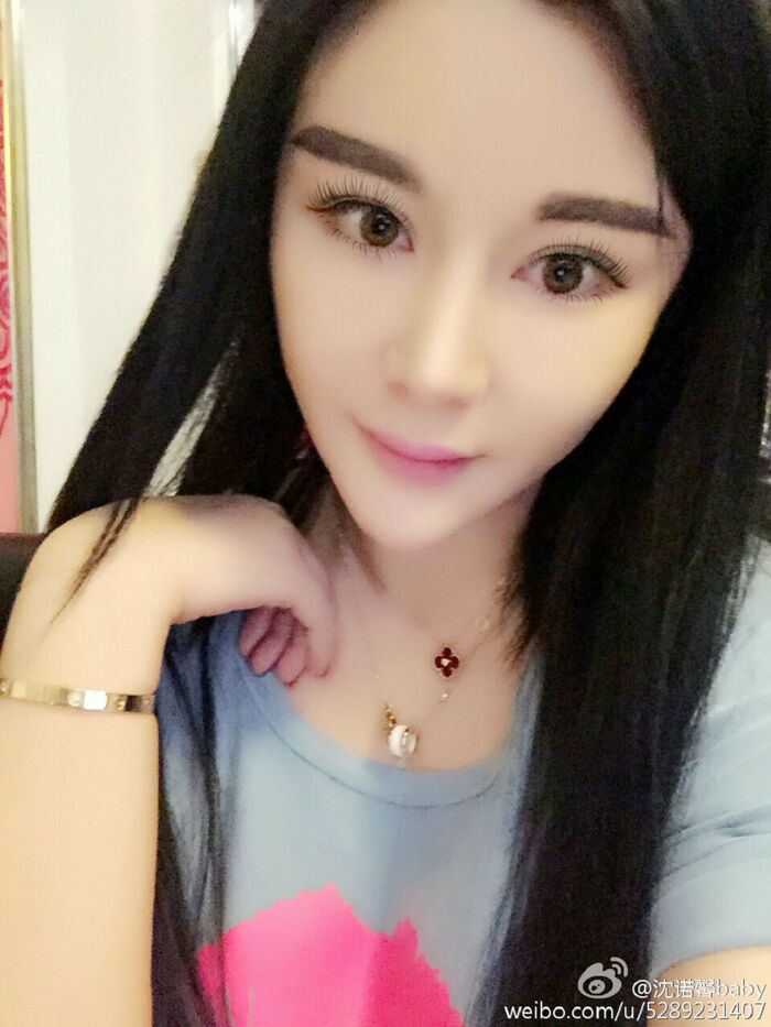 美女嫩模沈诺馨性感S 曲线完美身材喷血微博海量Photo 225P 121th image