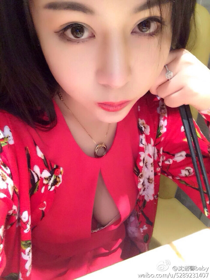 美女嫩模沈诺馨性感S 曲线完美身材喷血微博海量Photo 225P 177th image