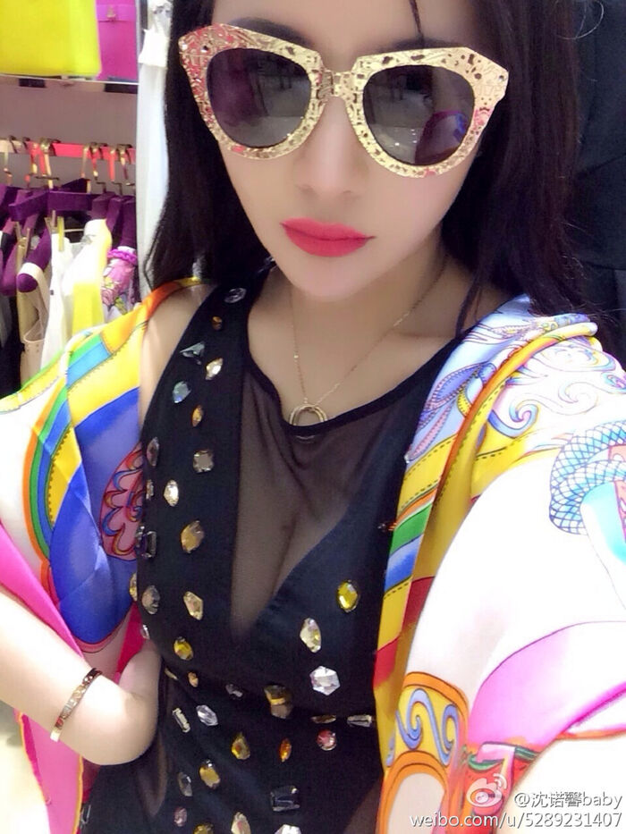 美女嫩模沈诺馨性感S 曲线完美身材喷血微博海量Photo 225P 179th image
