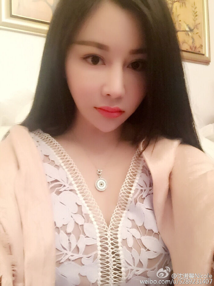 美女嫩模沈诺馨性感S 曲线完美身材喷血微博海量Photo 225P 197th image