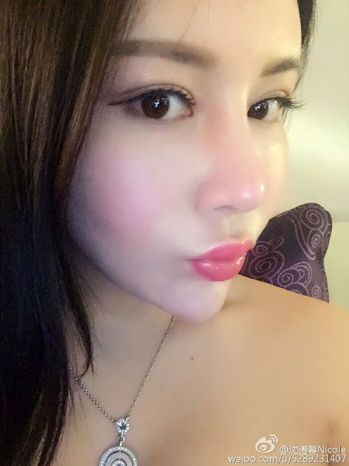 美女嫩模沈诺馨性感S 曲线完美身材喷血微博海量Photo 225P 200th image