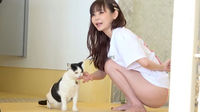 Shoko Nakagawa (37), the making of the latest photo book is too much of a god video ww Miraku Miracle Swimsuit, revealing the back side of the shooting of lingerie! Ideal glued to the mucci body! 50th image