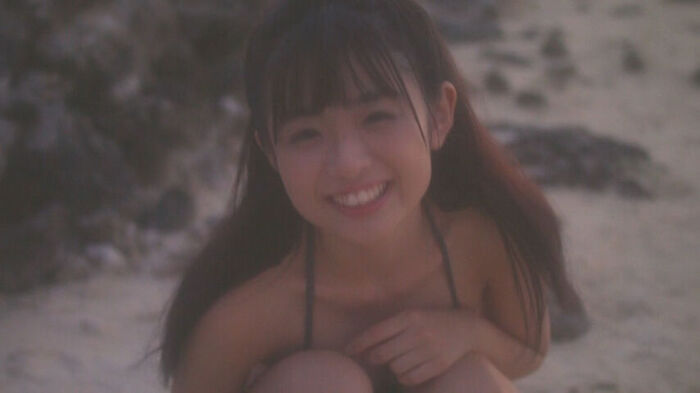 舞台女優の西葉瑞希、水着グラビア画像が可愛すぎるww週プレで最高に可愛い笑顔と極上ボディを披露！ 42th image