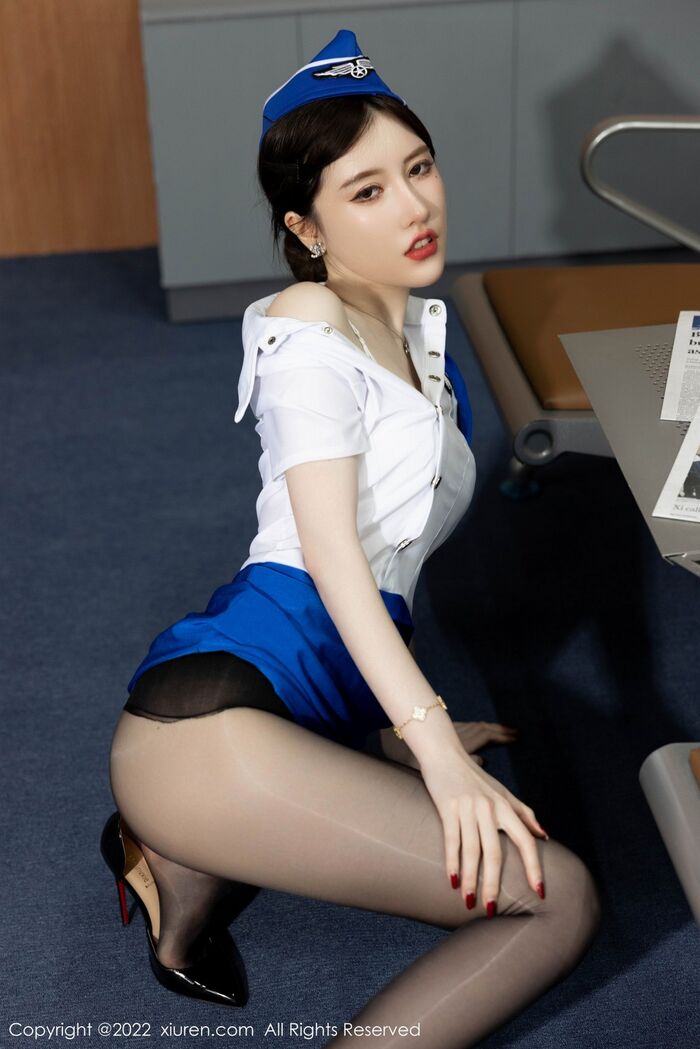 XiuRen第5125期_模特美桃酱海南心愿旅拍制服主题白色内衣配超薄黑丝诱惑写真75P 20th image