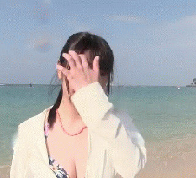 49 Valley Erotic GIF Images! Summary of the tight cleavage of happening breast fliers and busty gradles seen on TV 30th image