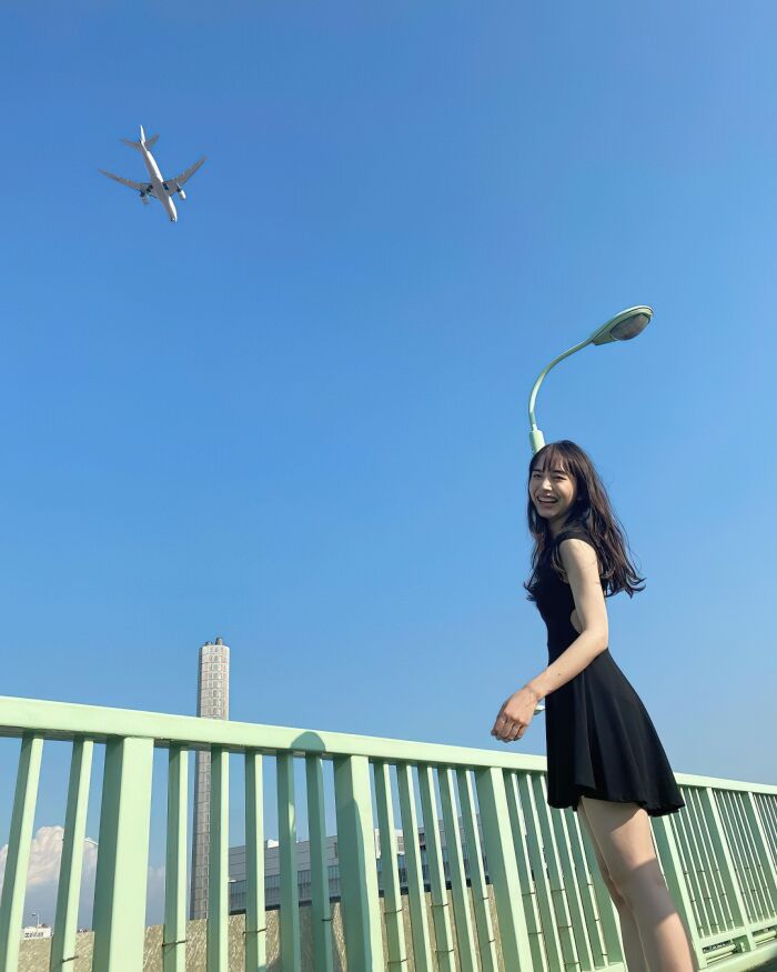 【井桁弘恵の高画質エロ画像337枚】人気モデルのスレンダーなくびれと美脚を愛でるグラビア 10th image