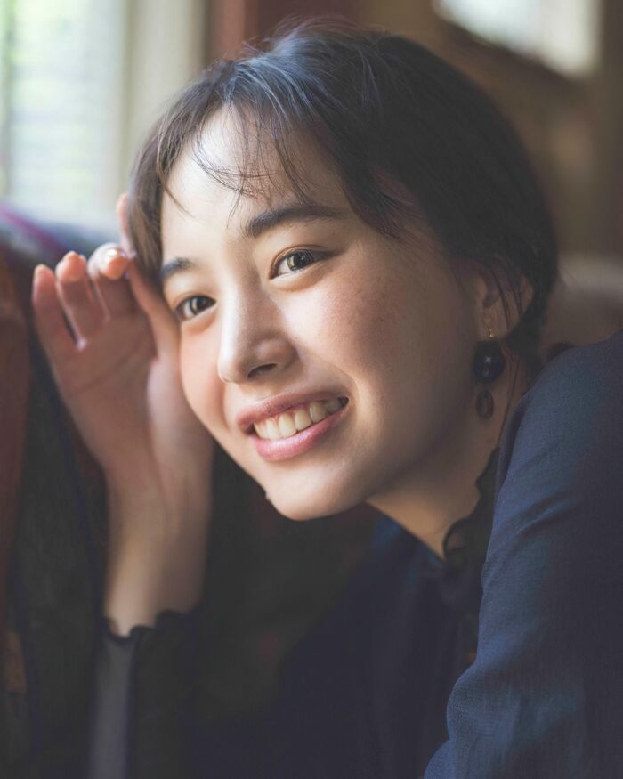 【井桁弘恵の高画質エロ画像337枚】人気モデルのスレンダーなくびれと美脚を愛でるグラビア 19th image