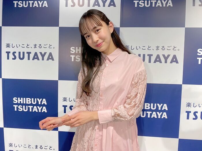 【井桁弘恵の高画質エロ画像337枚】人気モデルのスレンダーなくびれと美脚を愛でるグラビア 31th image