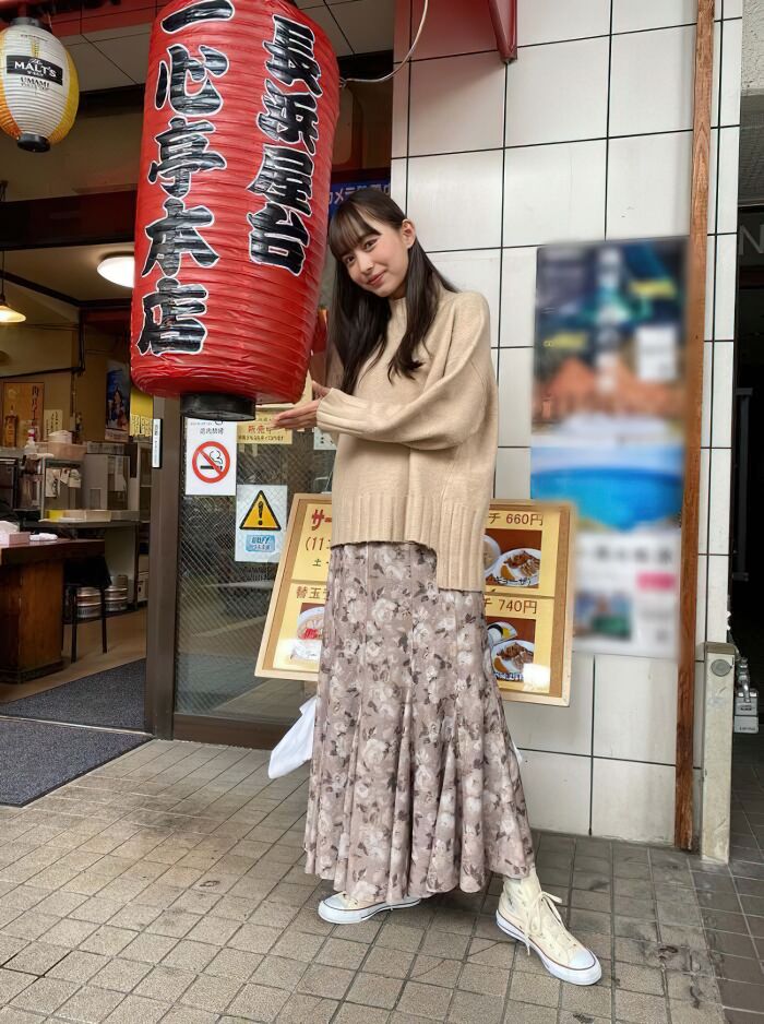 【井桁弘恵の高画質エロ画像337枚】人気モデルのスレンダーなくびれと美脚を愛でるグラビア 32th image