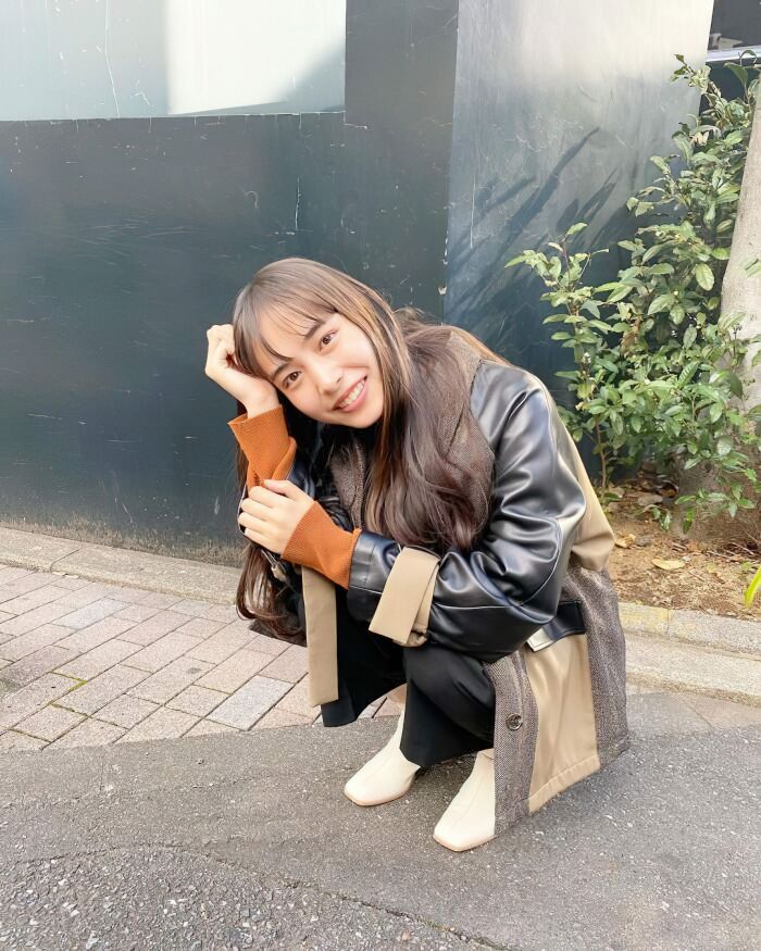 【井桁弘恵の高画質エロ画像337枚】人気モデルのスレンダーなくびれと美脚を愛でるグラビア 68th image