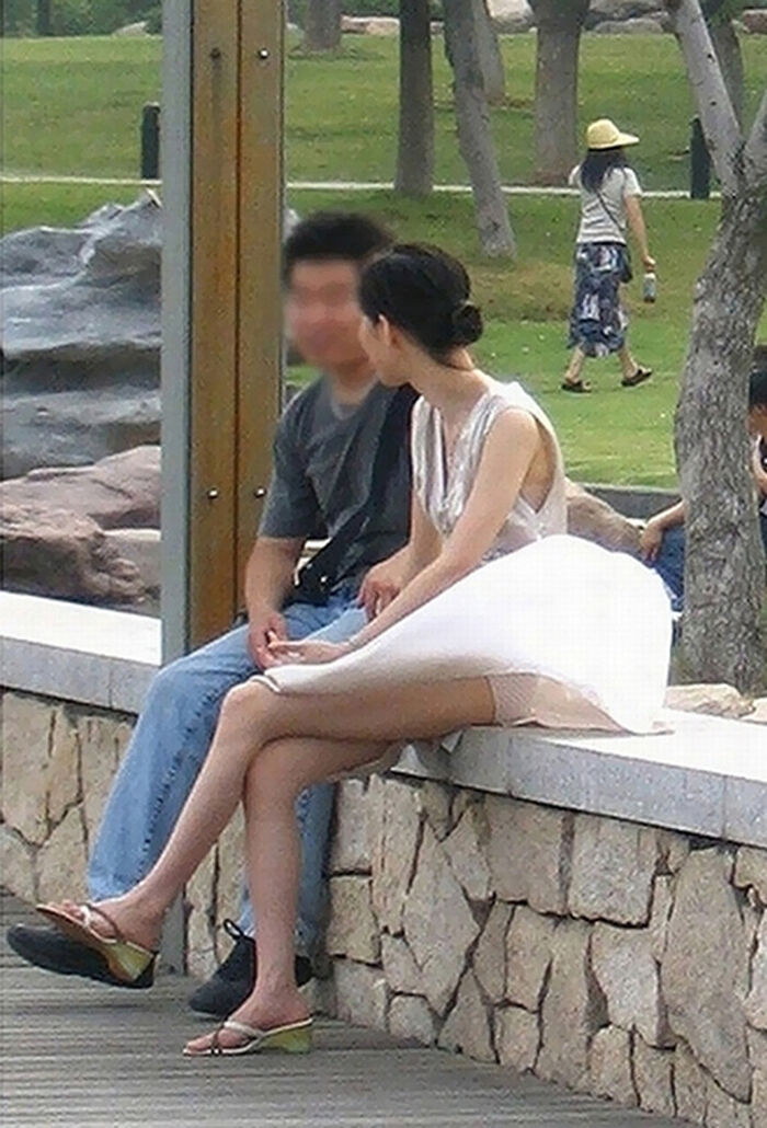 【パンチラエロ画像】偶発的に見つけた女の子のパンチラ画像がめっちゃシコ！ 48th image