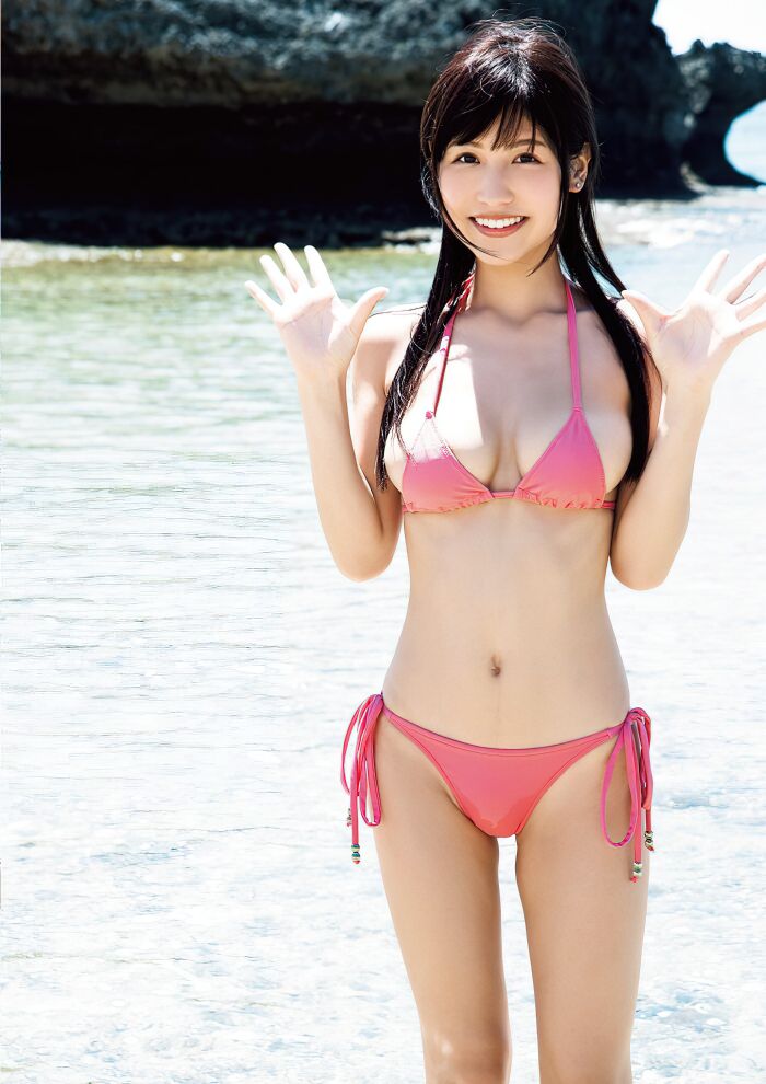 【392 high-quality erotic images of cherry blossom sky thighs】 Nude gravure of a former gradle sexy actress who is slender but G-cup explosive 89th image