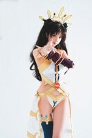 网络美女桜桃喵弓凛 Cos Lord 题私房性感白服饰秀完美身材翘臀美腿迷人诱惑Photo 44P