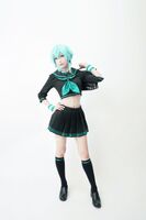 Coser妹子Ely_eee诗乃JK主题户外性感JK制服配黑丝袜秀完美身材迷人写真36P