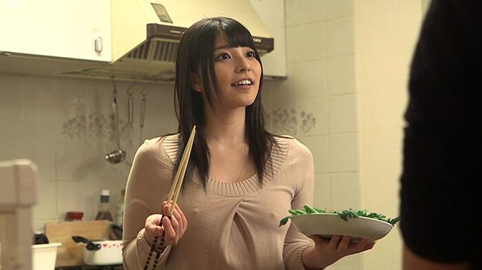 【Boobs】 The nipple rubbed against the fiber of the sweater and became even more erect! Completely breast-pochi, sheer nipple state too erotic no-bra knit boob image collection ww [80 photos] 7th image