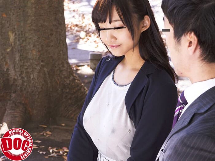 【Boobs】 The nipple rubbed against the fiber of the sweater and became even more erect! Completely breast-pochi, sheer nipple state too erotic no-bra knit boob image collection ww [80 photos] 74th image