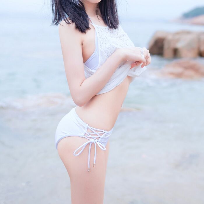 Moe System Xiao 姐姐木绵绵 OwO 海边白比基尼主题沙滩性感比基尼秀完美身材诱惑Photo 30P 24th image