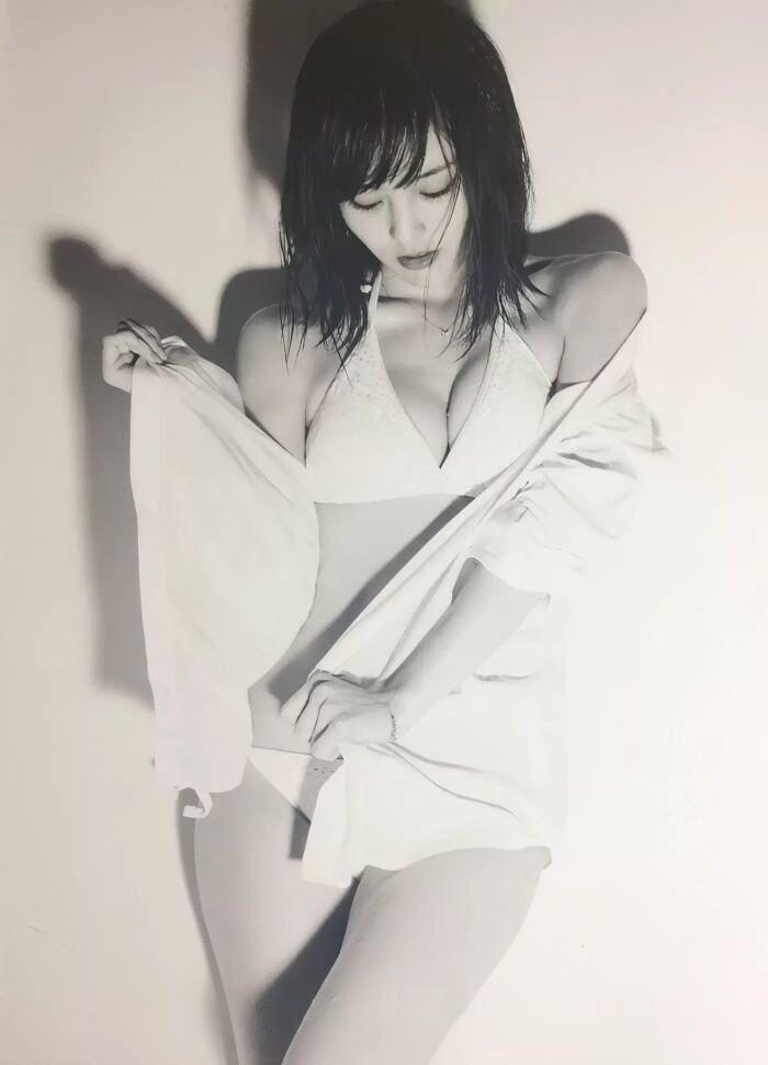【253 high-quality erotic images of Aya Yamamoto】 Treasure swimsuit gravure of former NMB and AKB members 85th image