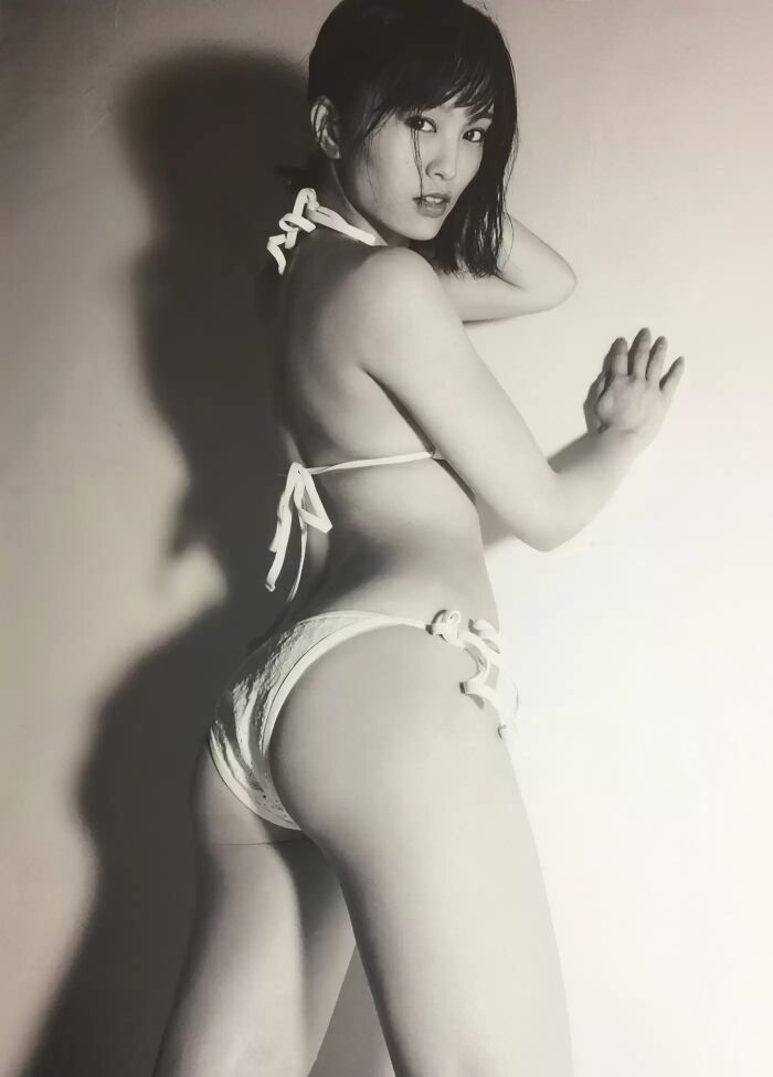 【253 high-quality erotic images of Aya Yamamoto】 Treasure swimsuit gravure of former NMB and AKB members 92th image