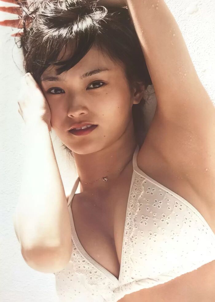 【253 high-quality erotic images of Aya Yamamoto】 Treasure swimsuit gravure of former NMB and AKB members 99th image