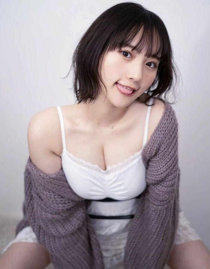 181 images of Breeze Erotic Moving Images! Korean Beautiful H-Cup Bakugou Gradle Swimsuit Gravure and Dressing Summary 51th image