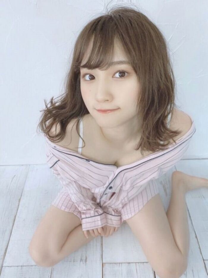 181 images of Breeze Erotic Moving Images! Korean Beautiful H-Cup Bakugou Gradle Swimsuit Gravure and Dressing Summary 73th image