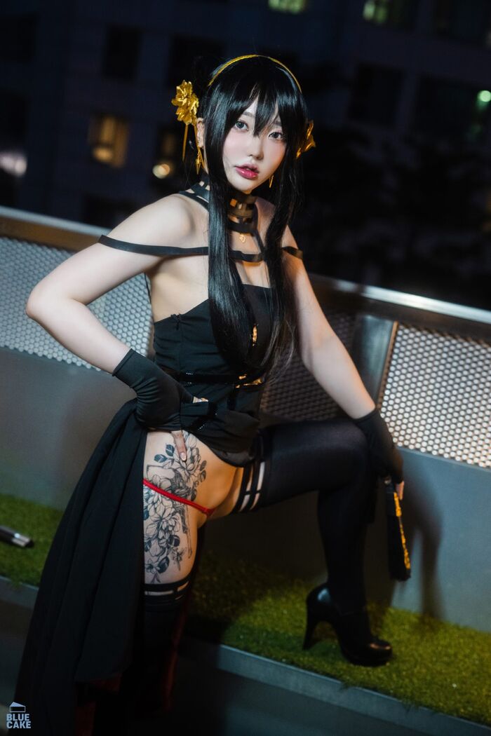 BlueCake Yeeun - BlackRose RED 3th image