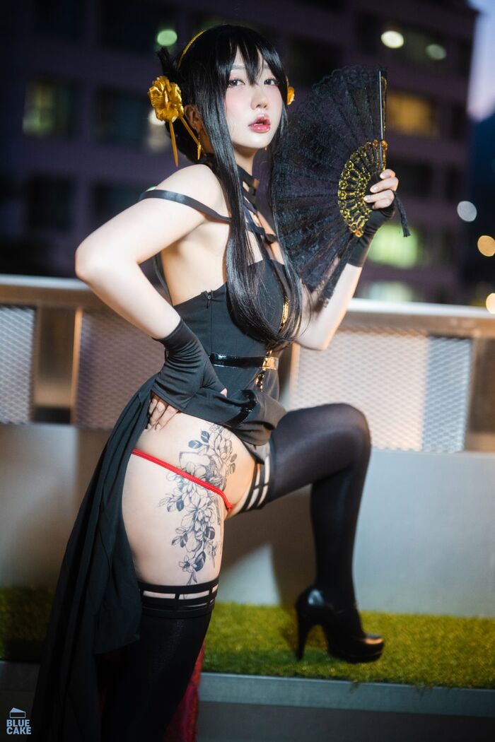 BlueCake Yeeun - BlackRose RED 5th image